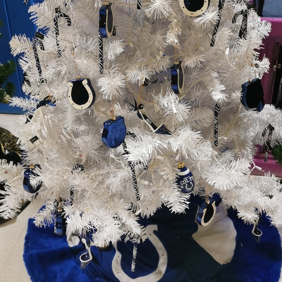 Indy Colts Tree Decorations and WHITE 28 INCH Tree - Picture 3 of 3